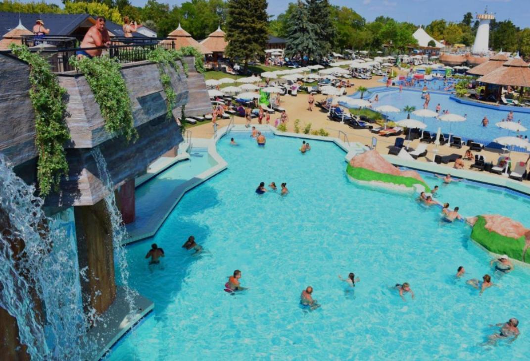 Beach Deluxe Apartman Hajdúszoboszló Εξωτερικό φωτογραφία